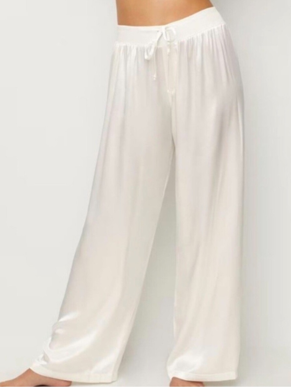Pj Harlow Women's Cream Satin Wide Leg Lounge Pants Size M